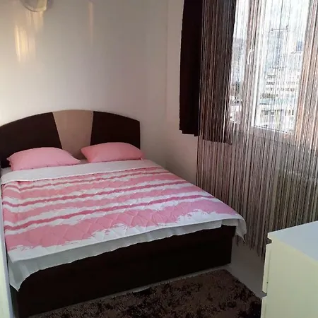 Apartman *